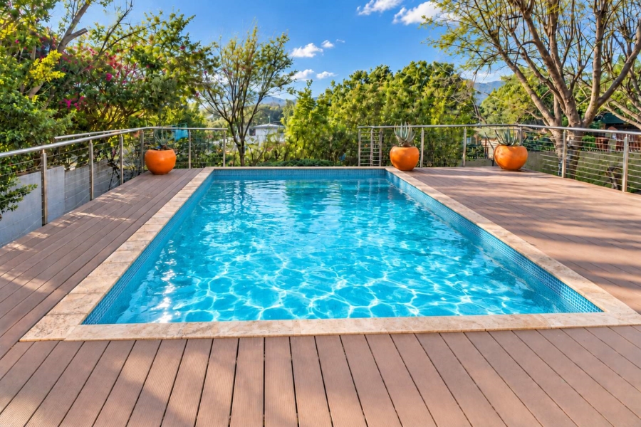 5 Bedroom Property for Sale in Birdwood Estate North West